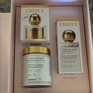 TRULY Vanilla Baby Shimmer Body Butter, Parfum and Body Oil Set NIB